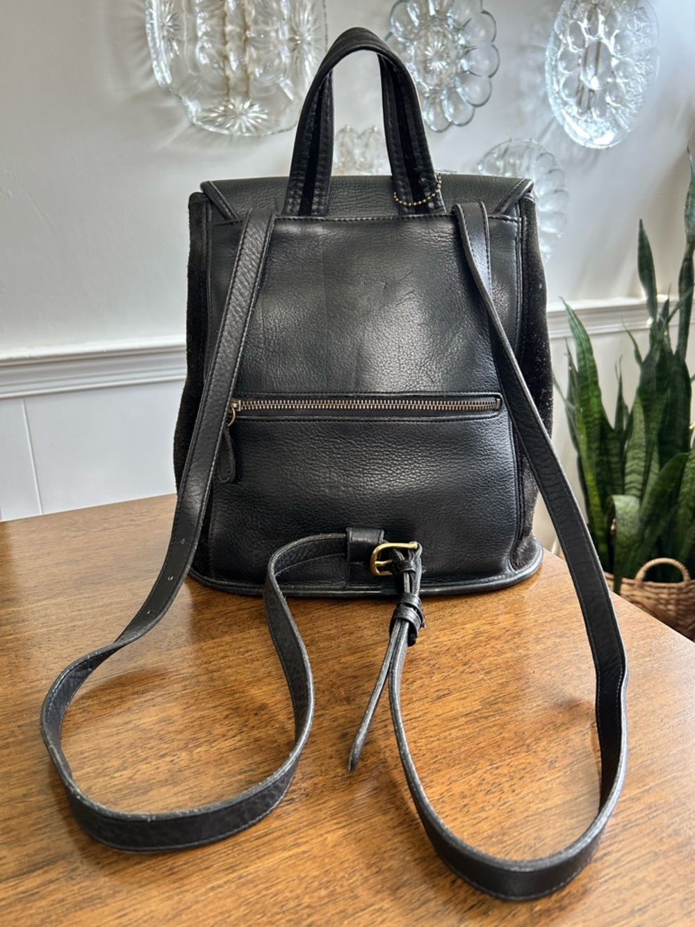 Vintage COACH Berkeley Black Suede Leather Convertible Backpack  9016 - Picture 4 of 10